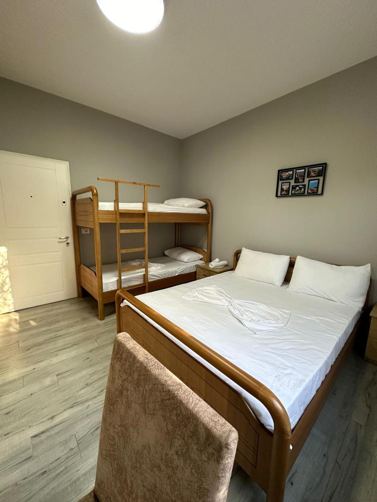 Xhiro N'Shkoder Apartments ภายนอก รูปภาพ